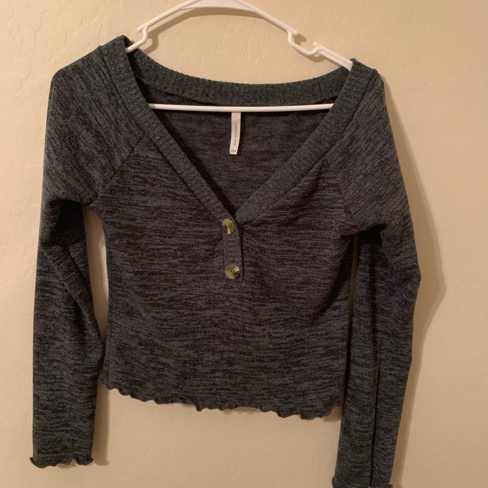 Sweaters/jackets - Picture 2 of 3